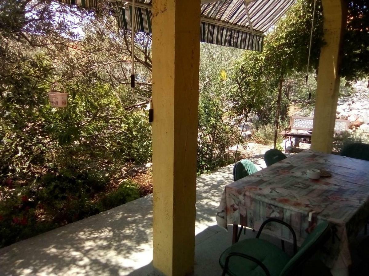 Holiday Home Zeljana Đảo Đảo Kaprije Ngoại thất bức ảnh