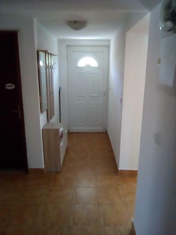 Holiday Home Zeljana Đảo Đảo Kaprije Ngoại thất bức ảnh
